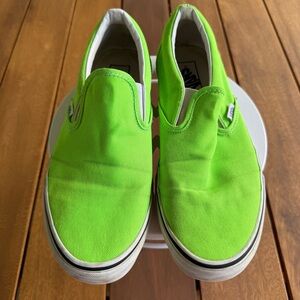Vans Classic Neon Green Slip-On Sneakers Vibrant Men’s 10/Women’s 11.5